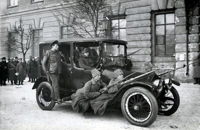 Revolutionäre Miliz, St. Petersburg, 1917 von Russian Photographer